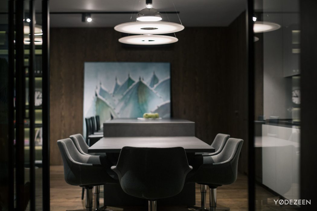 Desert Loft in Kiev by YoDezeen - 4