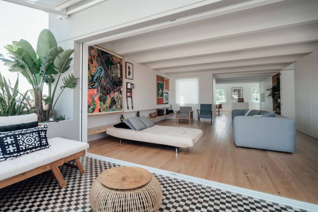 Apartment Remodel by Atelier Data - 2