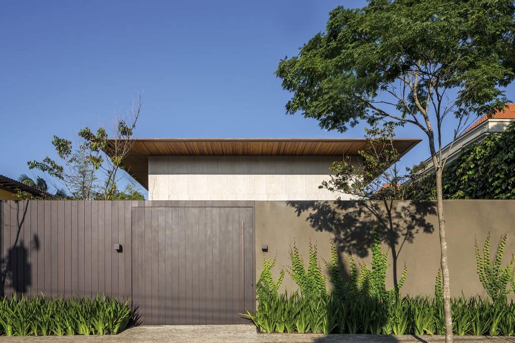 MLA House by Jacobsen Arquitetura - 8