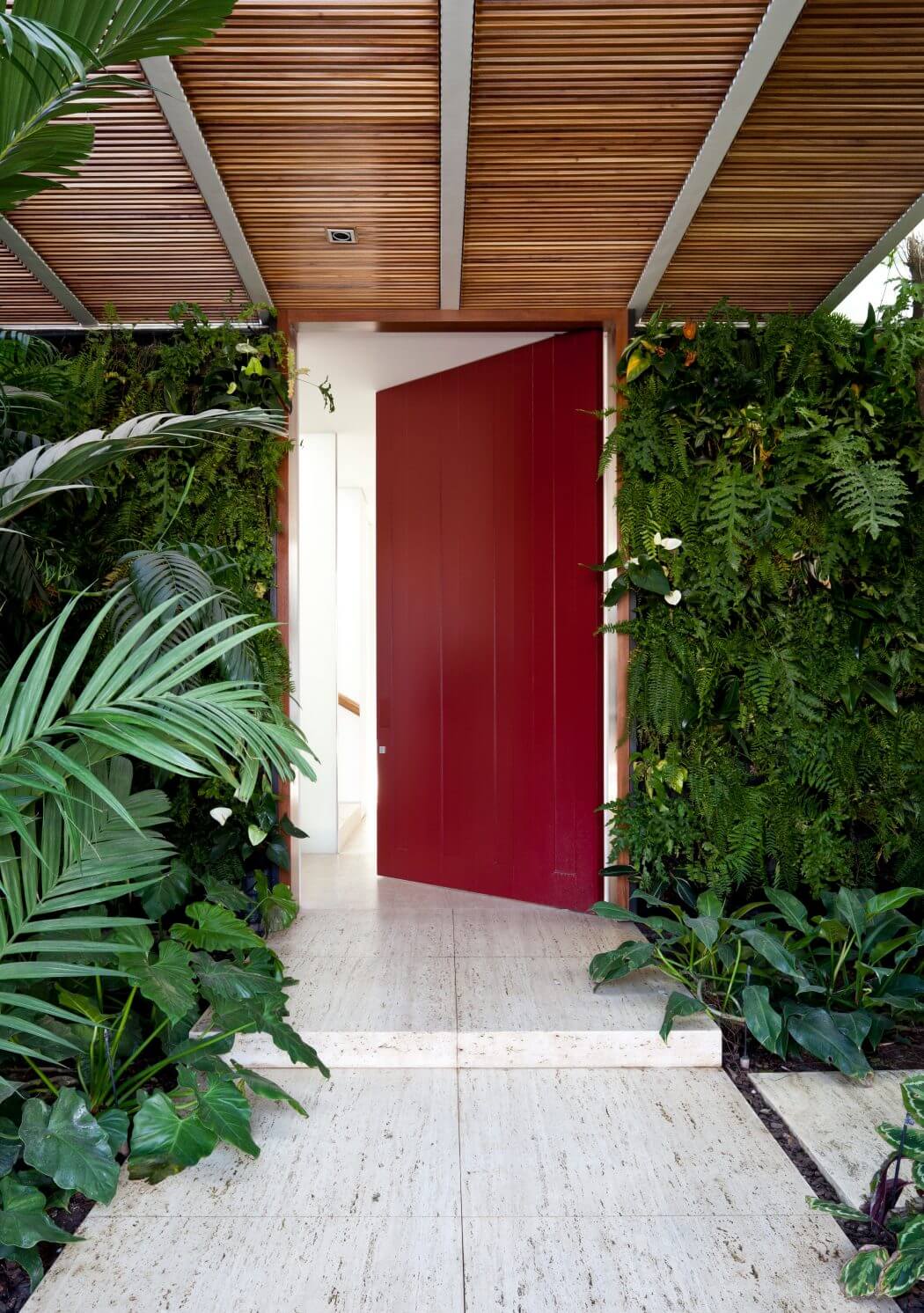 JKO House by Jacobsen Arquitetura - 7