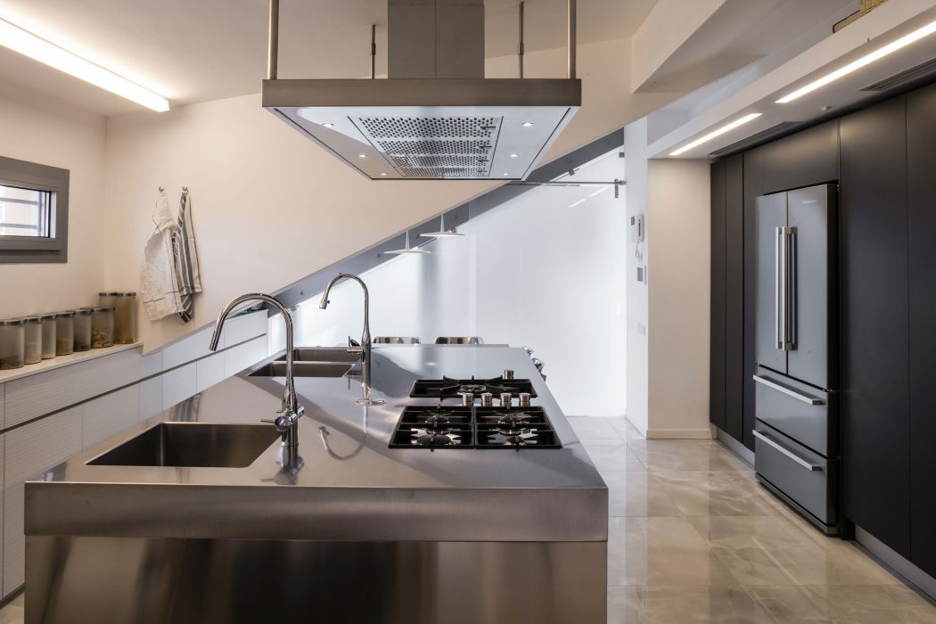 Penthouse in Rome by Sycamore Architects - 6