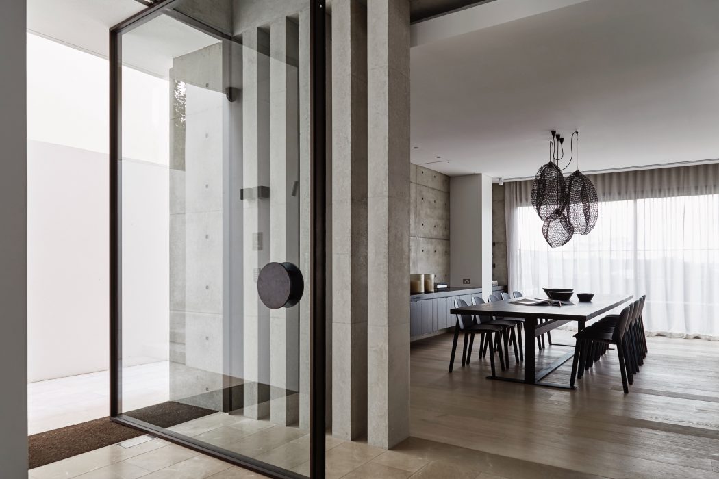 Vaucluse Residence by MHN Design Union - 6