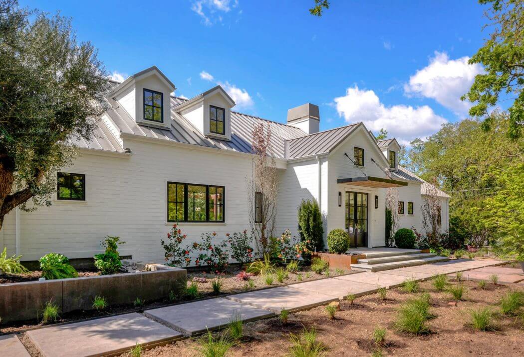 Modern Farmhouse by Christine Curry Design - 6