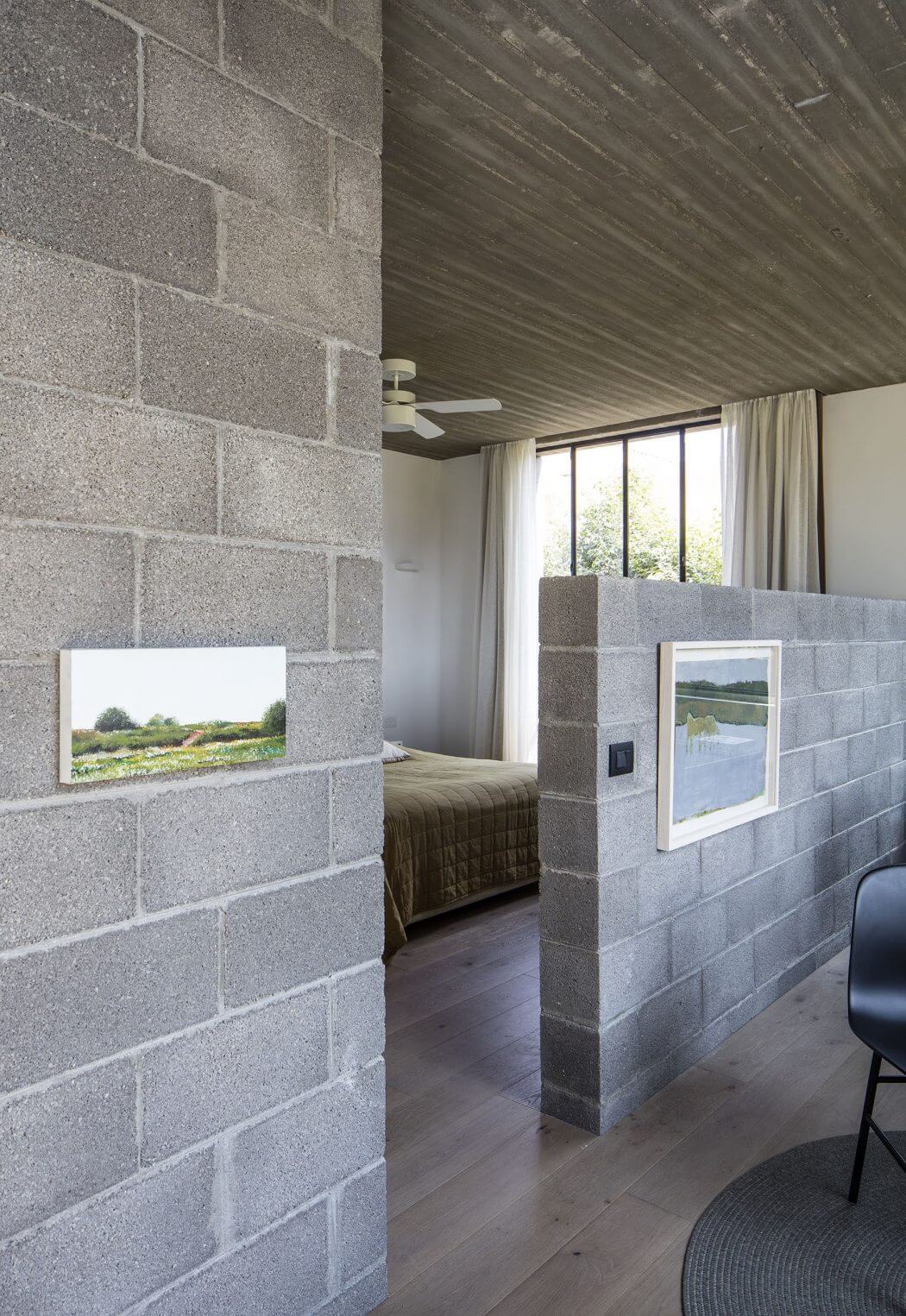 Bare House by Jacobs-Yaniv Architects - 7