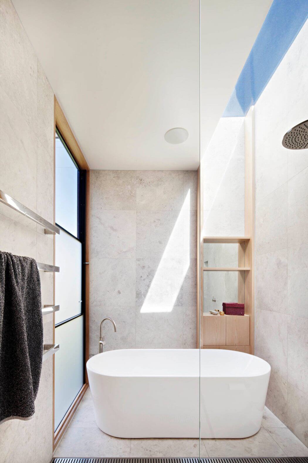 Barwon Heads Villa by Bower Architecture - 9