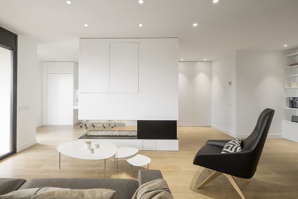 Minimalist House by Susanna Cots - 2
