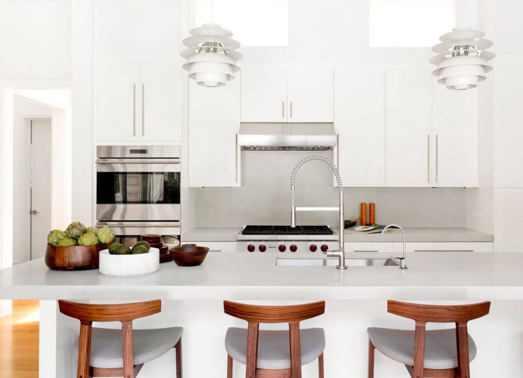 East Hampton Home by Timothy Godbold - 5
