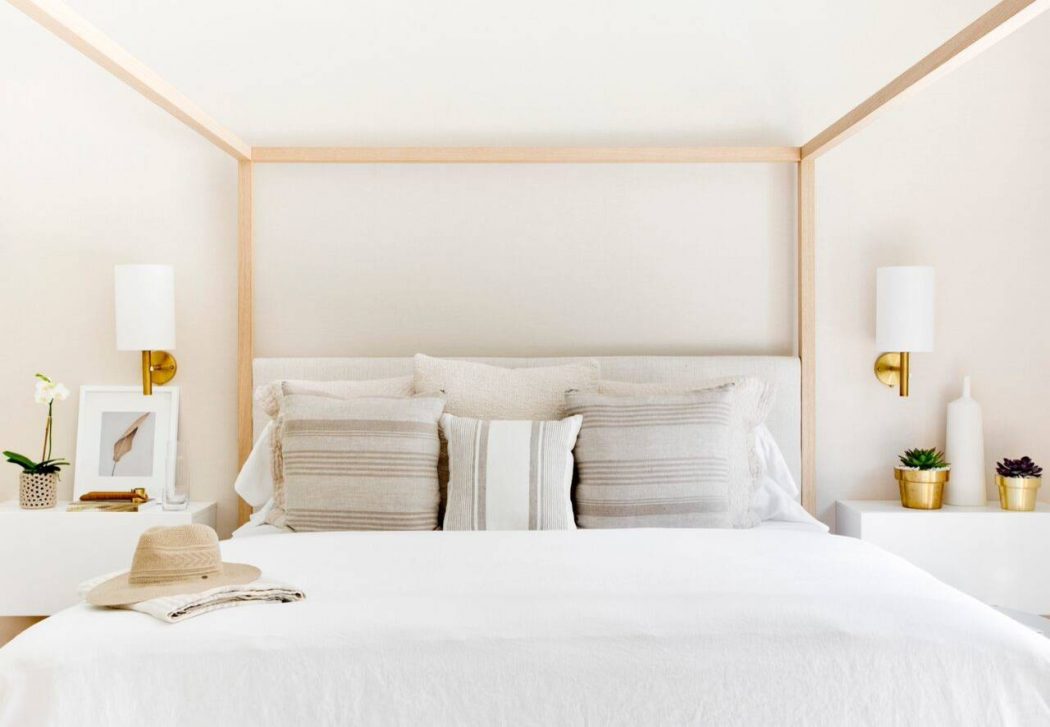 East Hampton Home by Timothy Godbold - 13