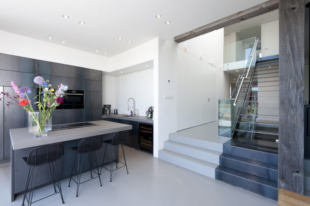 Villa E by Marc Architects - 2