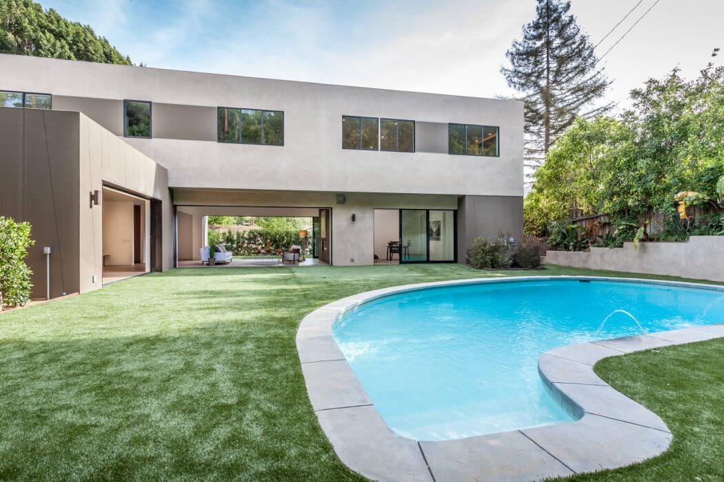 Contemporary Home by Style My Space - 12
