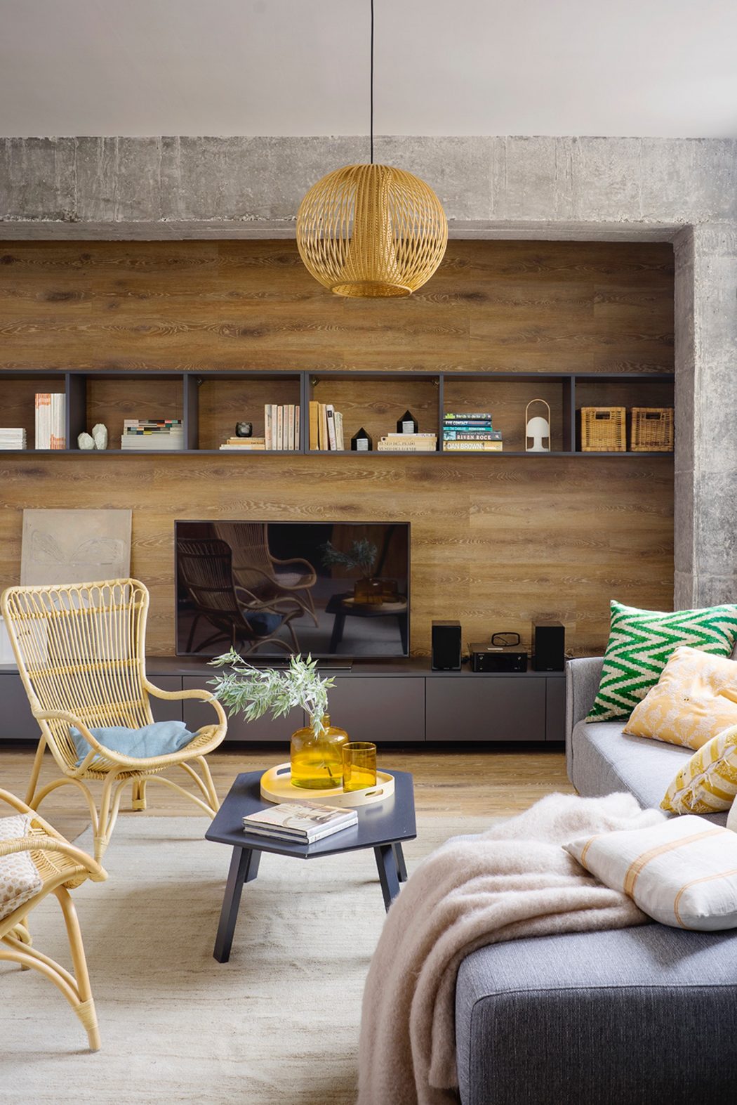 Apartment in Barcelona by Egue y Seta - 2