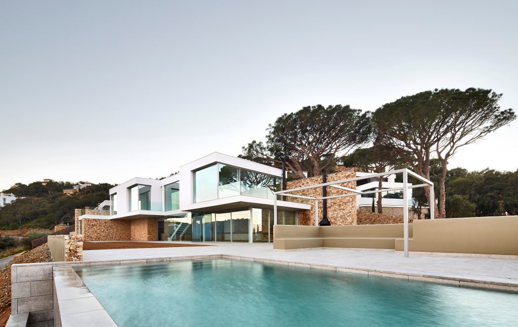 House in Costa Brava by Pepe Gascón Arquitectura - 2
