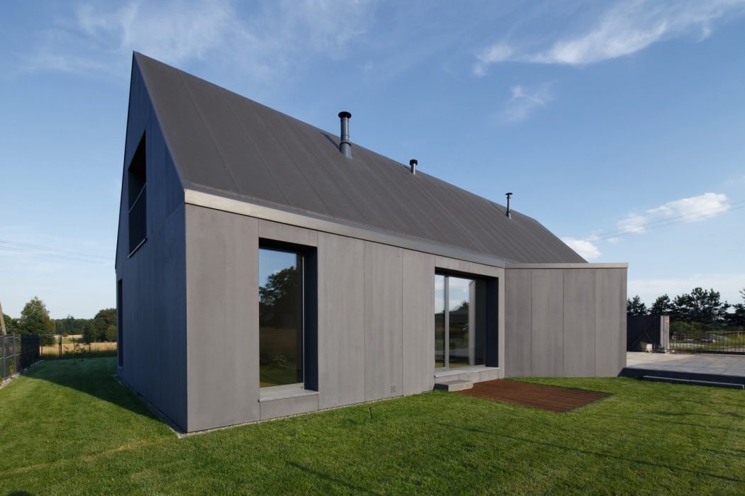 Suburban House by TTAT - 9