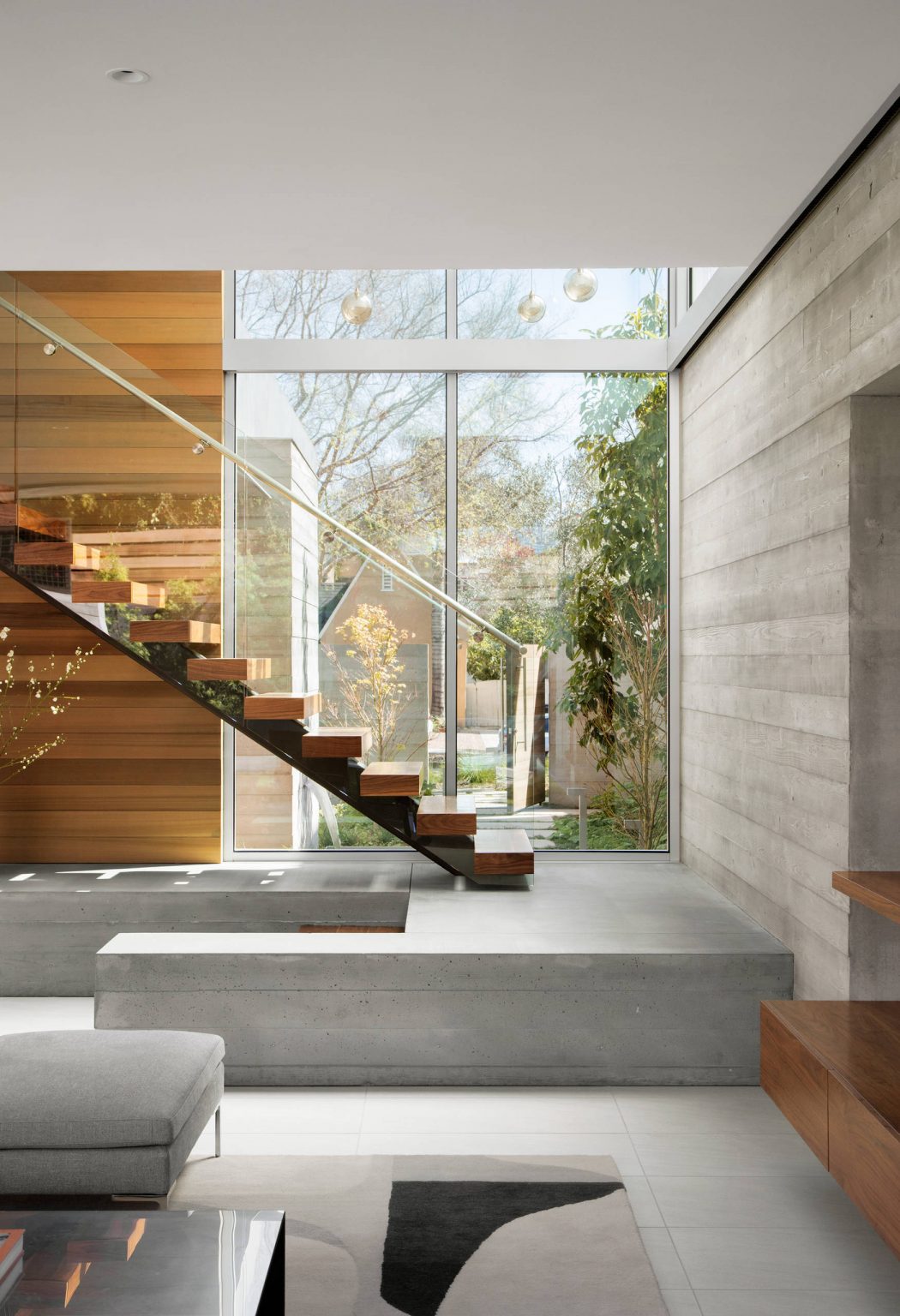Crescent Drive Home by Ehrlich Yanai Rhee Chaney Architects - 4