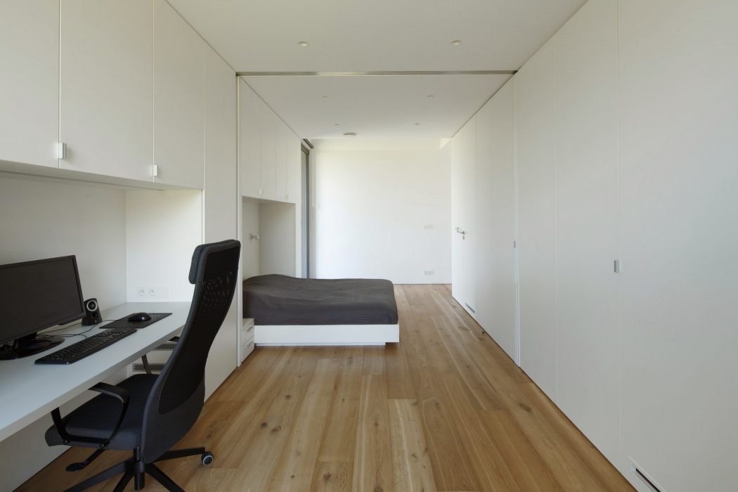 Suburban House by TTAT - 7