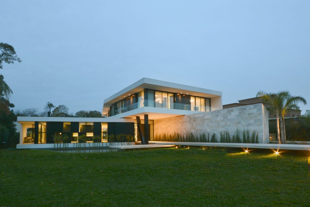Casa Aqua by Vanguarda Arquitectos - 10