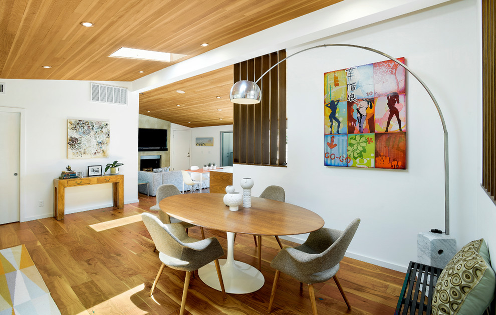 Home in Pacific Palisades by Waconah Construction - 10