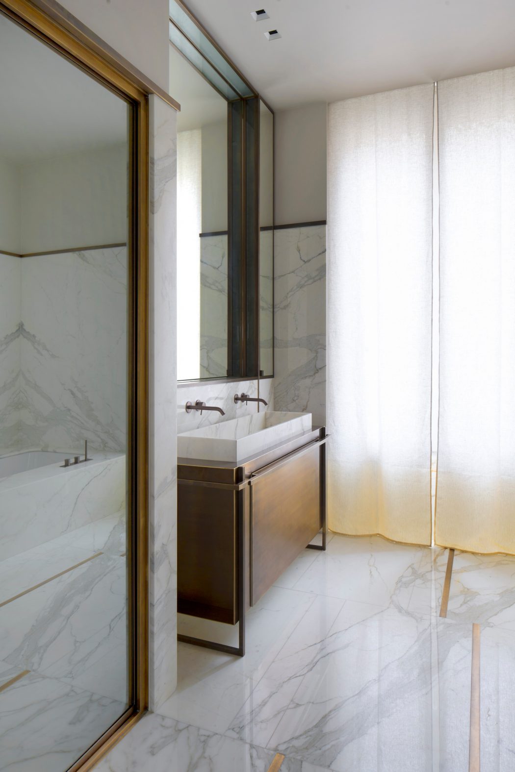Apartement Trocadéro by Rodolphe Parente - 9