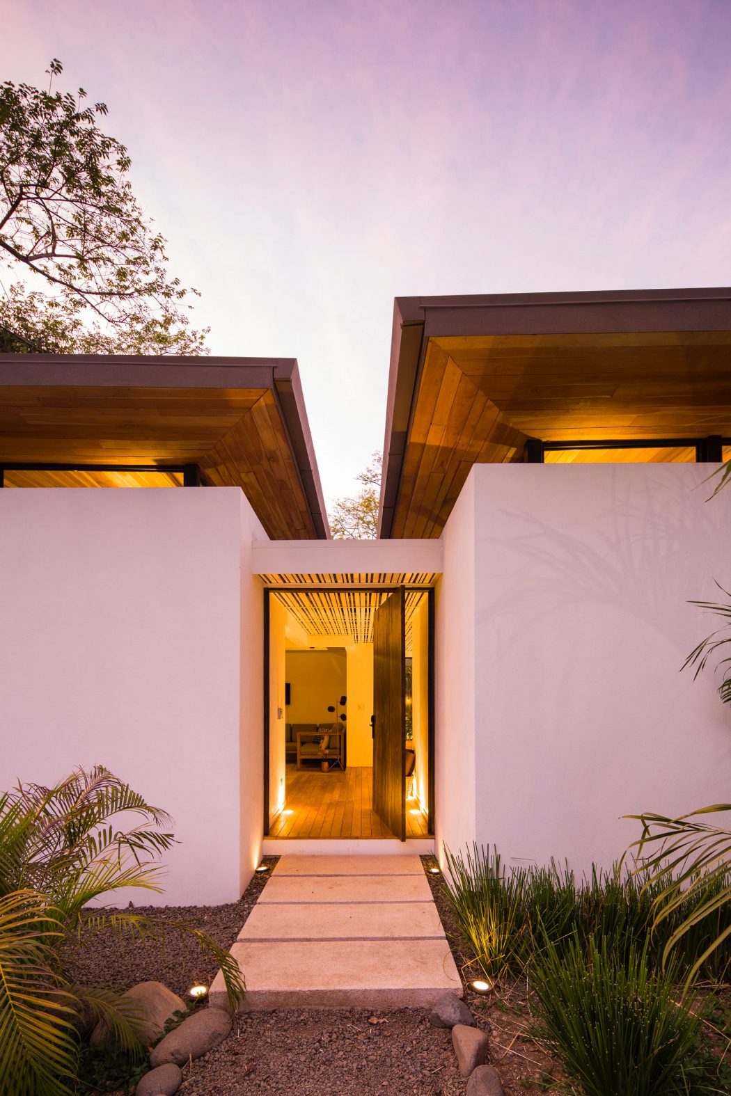 Nalu Boutique Hotel by Studio Saxe - 10