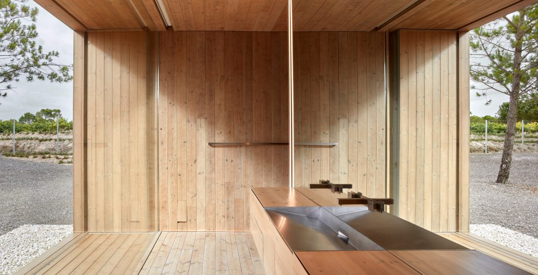 Cottage in Fontanars dels Alforins by Ramon Esteve Estudio - 10