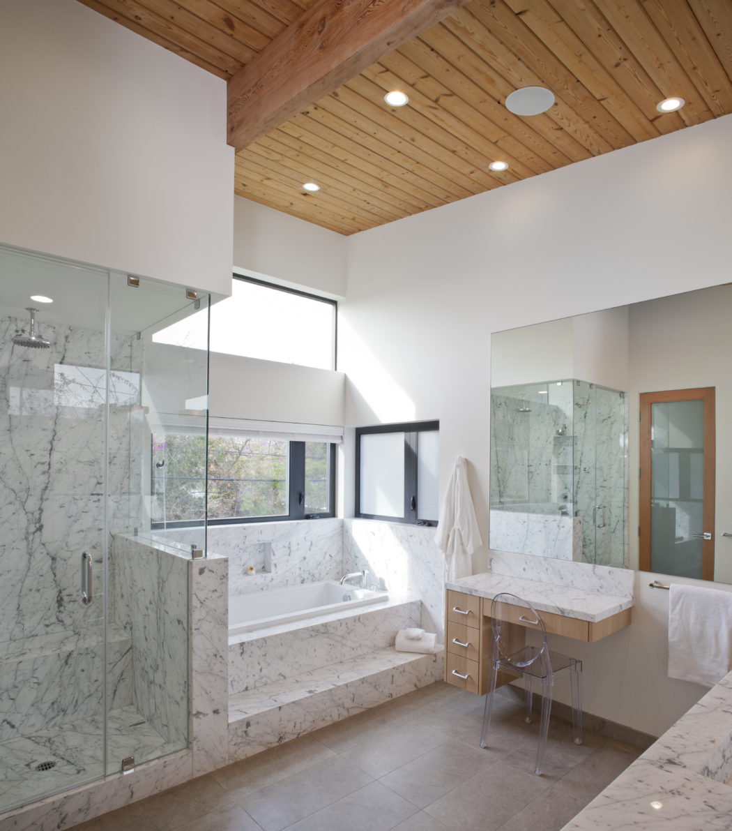 Cloy Ave Residence by Mayes Office - 8