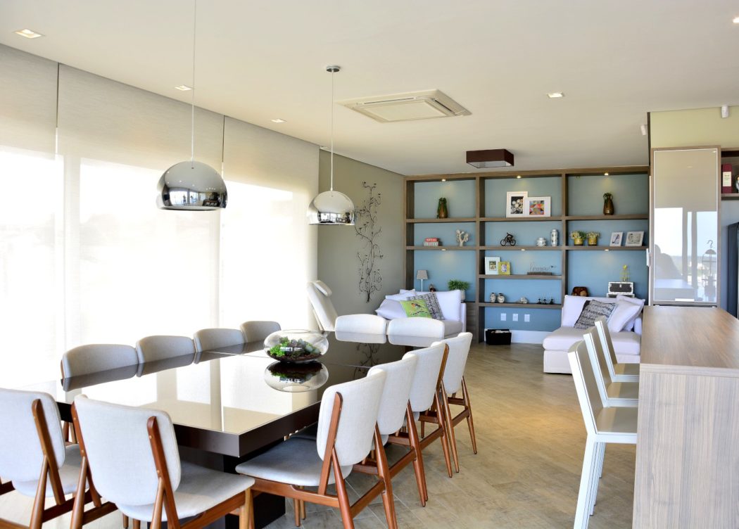 Contemporary Home in Brazil by Marcelo Minuscoli - 4