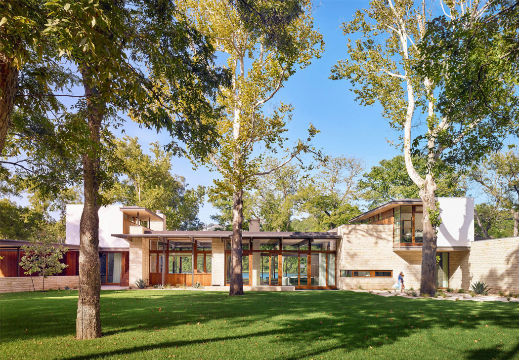 Lake Austin Residence by A Parallel Architecture - 8