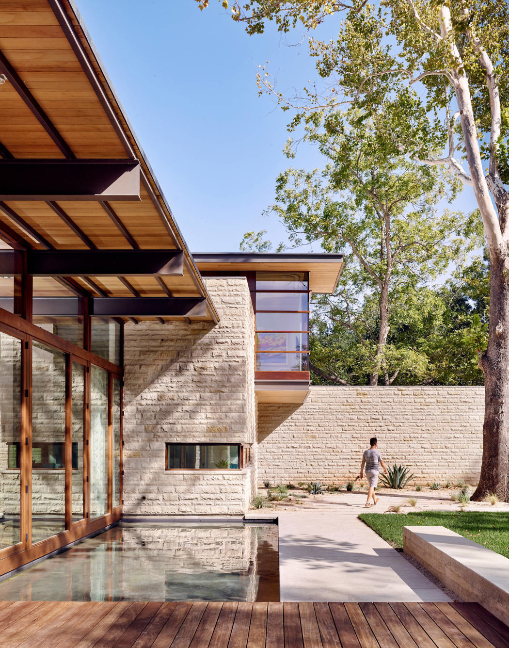 Lake Austin Residence by A Parallel Architecture - 6