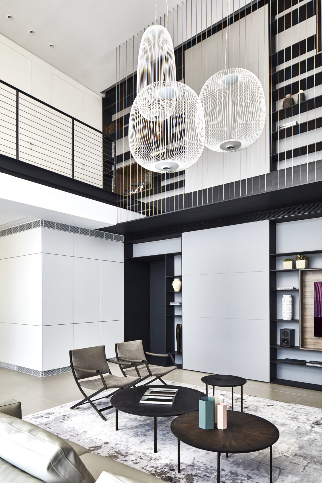 Duplex Apartment by Pitsou Kedem Architects - 3