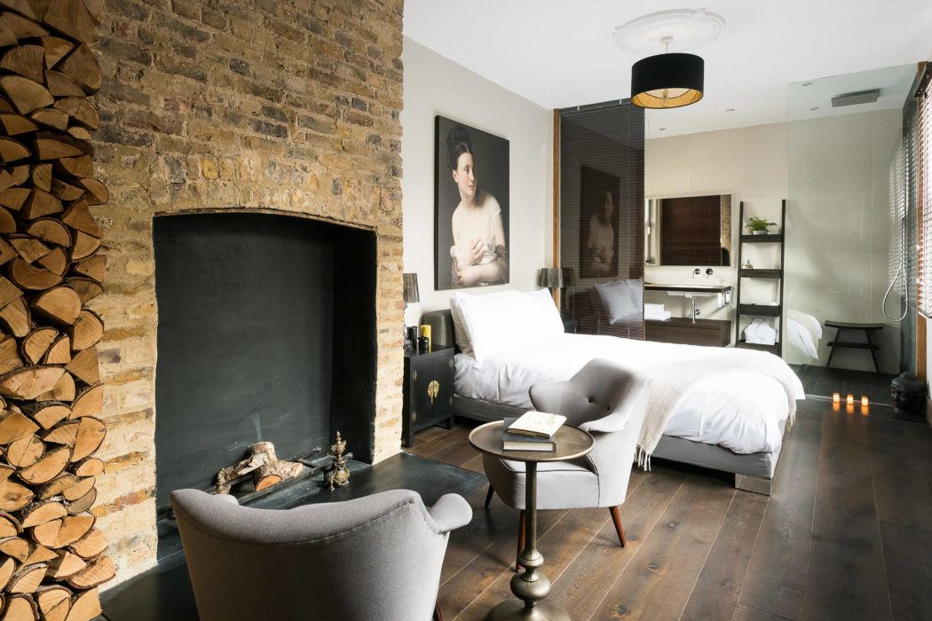 East London Apartment by Kerry Hussain - 8