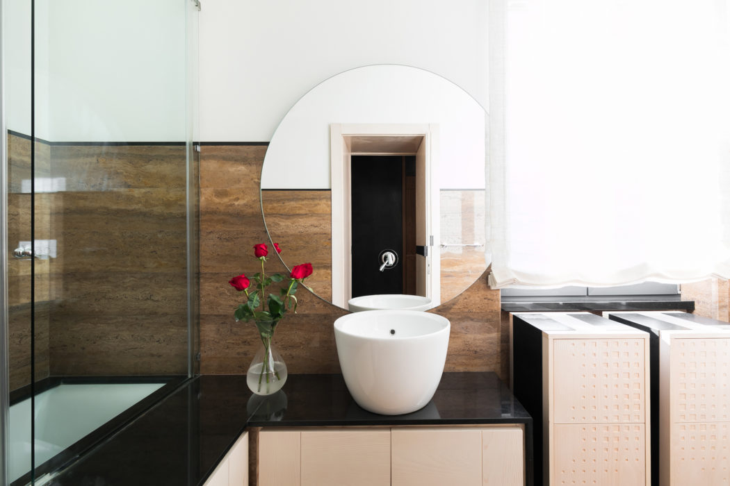 Apartment in Rome by Franz Moscati - 7