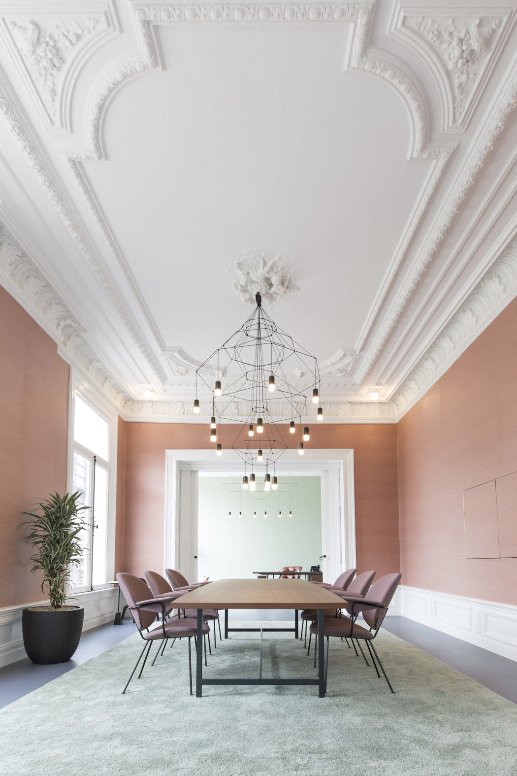 Bridgevest HQ by Studio Tomorrow - 1