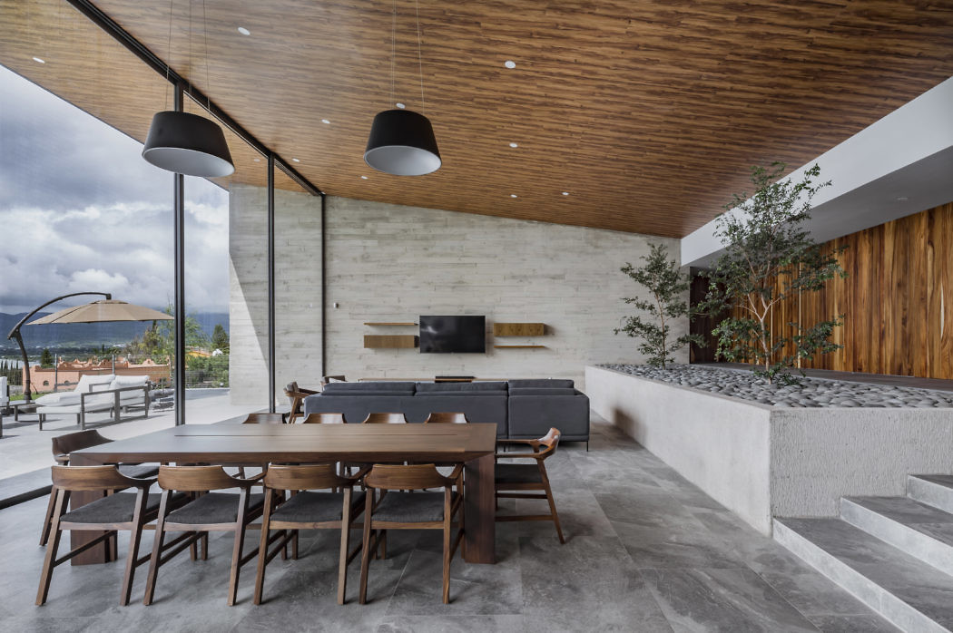Casa Lago by Farq Arquitectos - 1