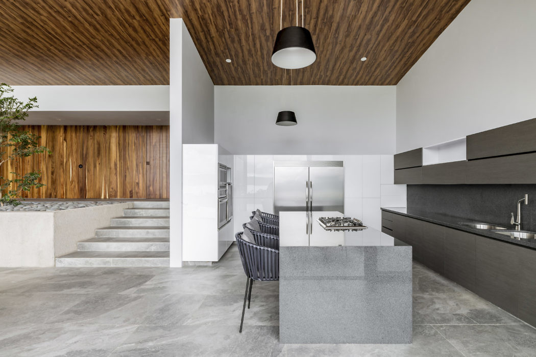 Casa Lago by Farq Arquitectos - 2