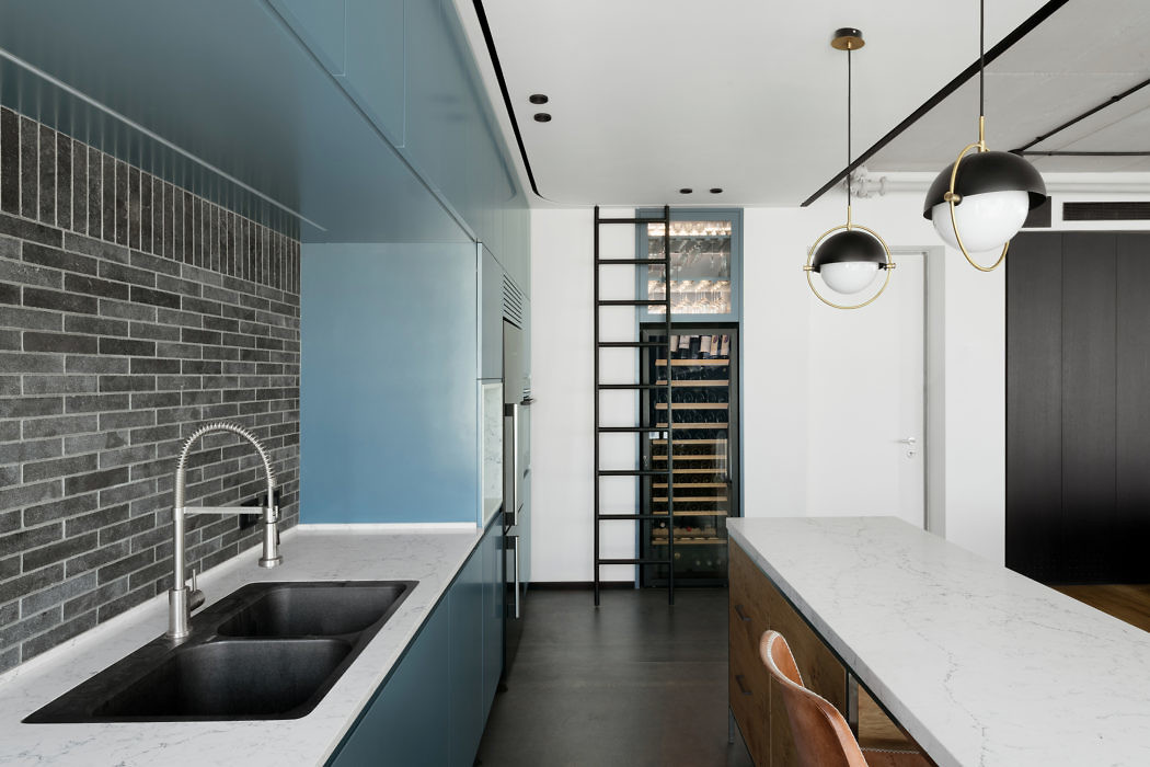 Tower Apartment by Rust Architects - 4