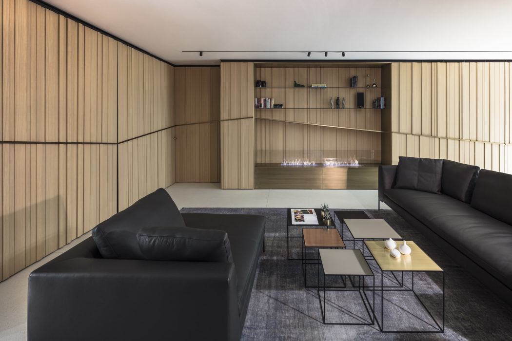Apartment in Netanya by Tal Goldsmith Fish Design Studio - 3