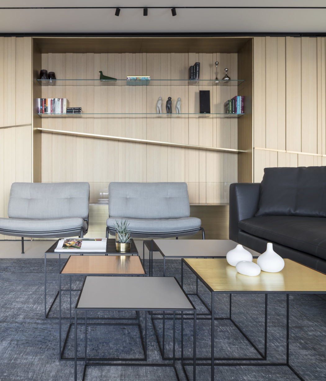 Apartment in Netanya by Tal Goldsmith Fish Design Studio - 2