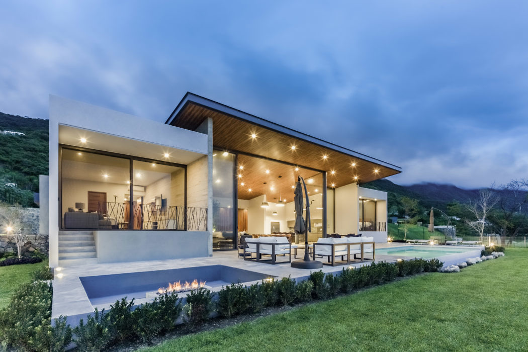 Casa Lago by Farq Arquitectos - 8