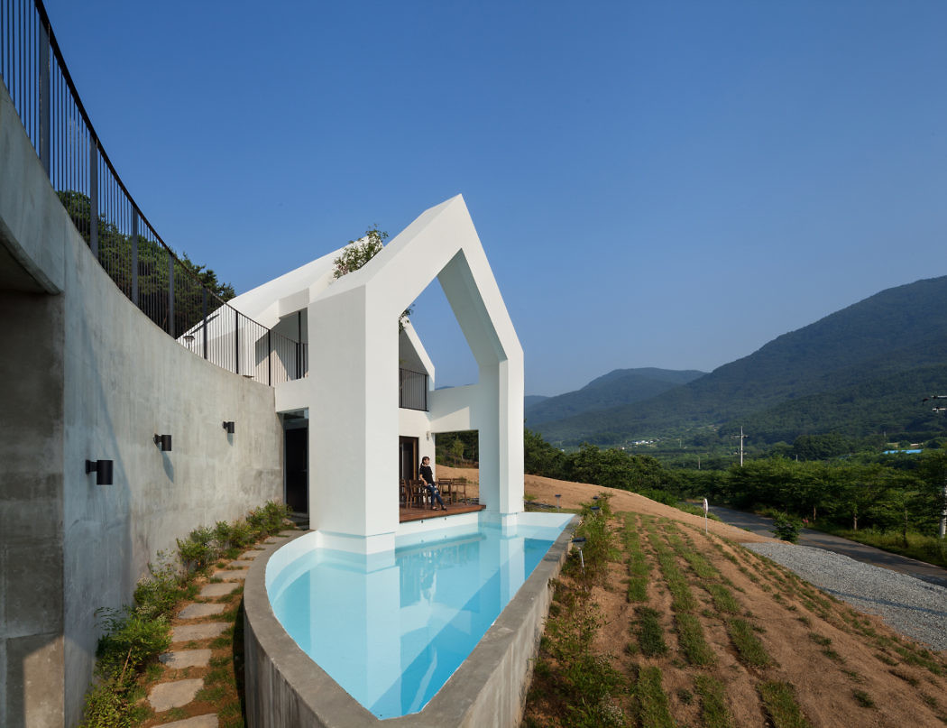 Baomaru House by Rieuldorang Atelier - 10