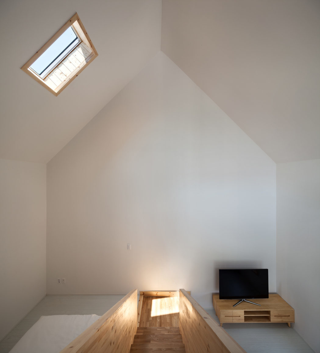 Baomaru House by Rieuldorang Atelier - 7