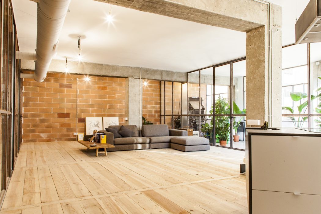 Loft in Barcelona by Habitan Architecture - 1