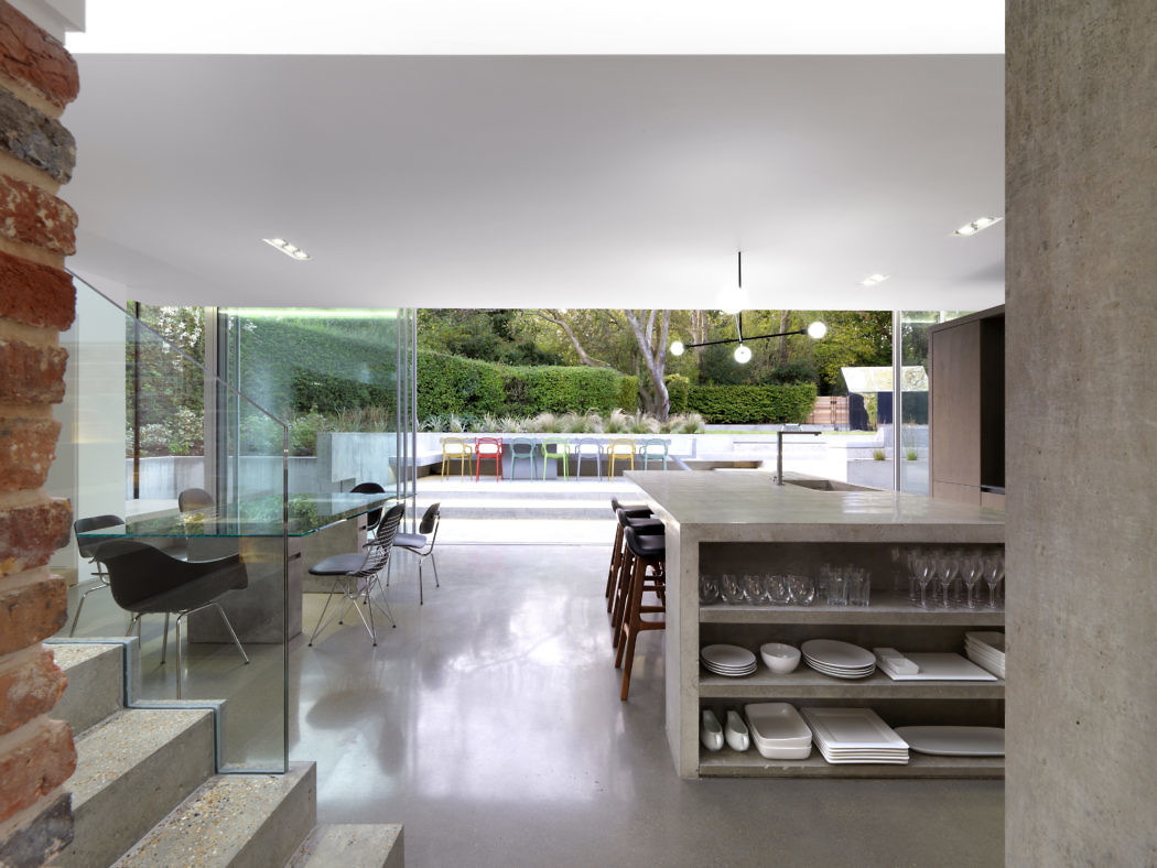 Cottage by Guy Hollaway Architects - 4