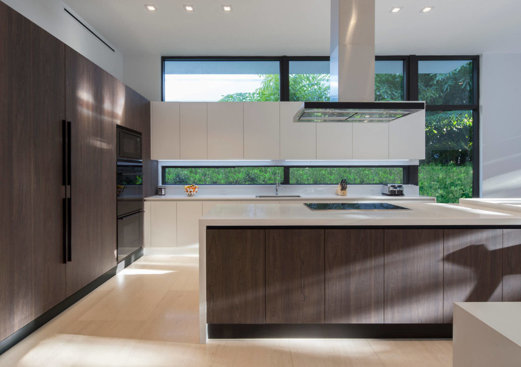 Golden Beach Residence by SDH Studio - 9