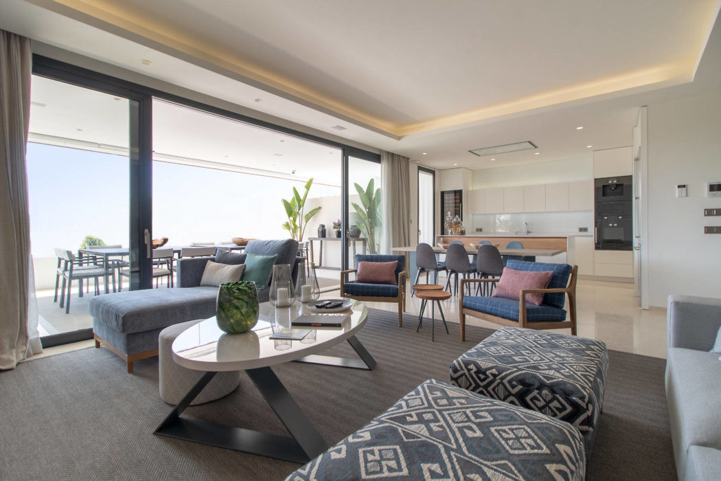 Contemporary Residence in Spain - 1