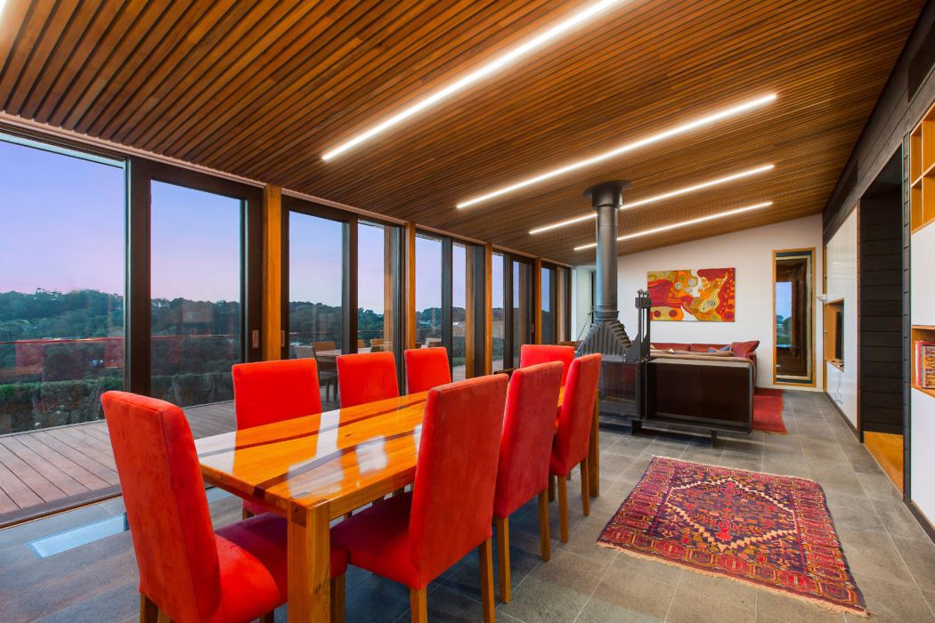 Red Hill Residence by Finnis Architects - 2