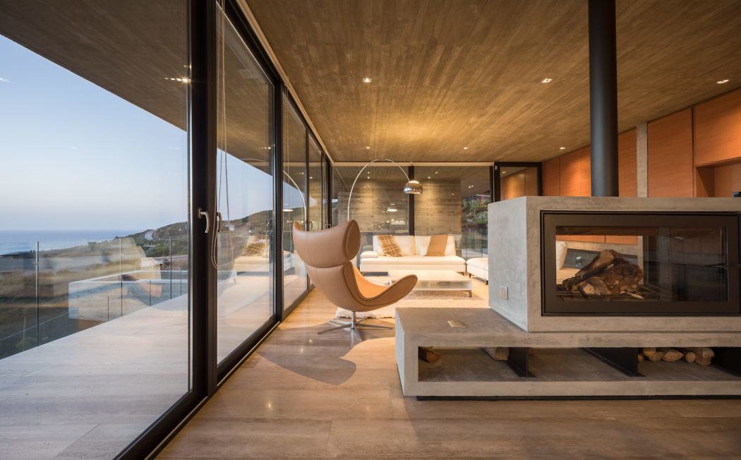 House H by Felipe Assadi Arquitectos - 2