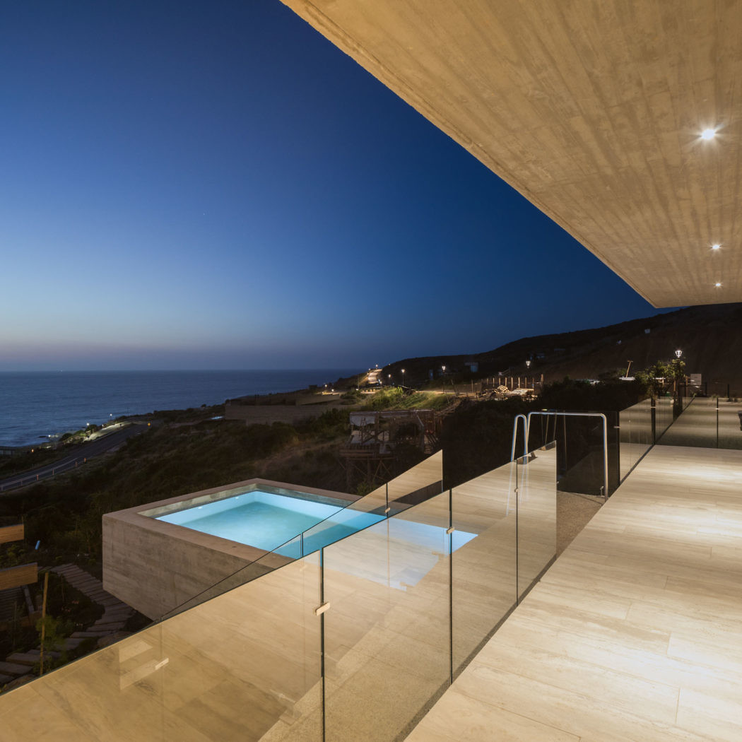 House H by Felipe Assadi Arquitectos - 12