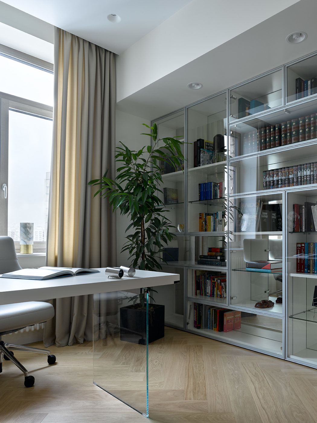 Modern flat in Moscow by Kerimov Architects - 5