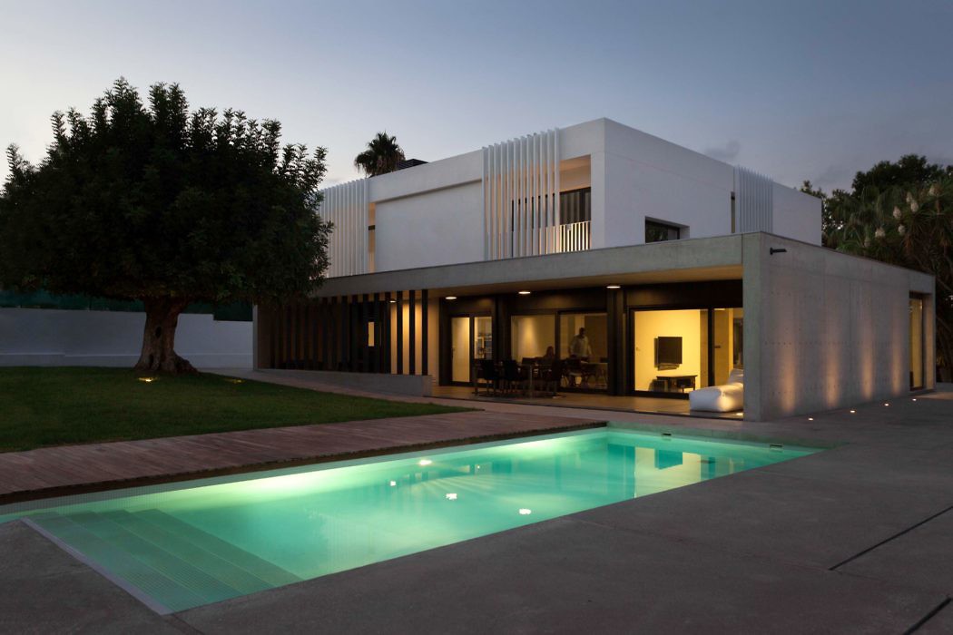 Detached House by Mano de Santo – Architecture Team - 7