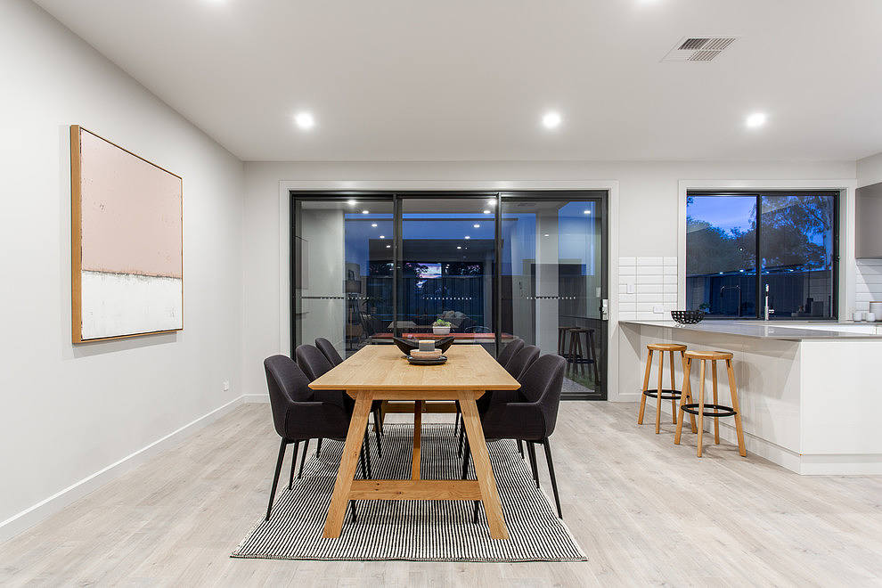 Luxury Townhouse by Claridge Construction - 6